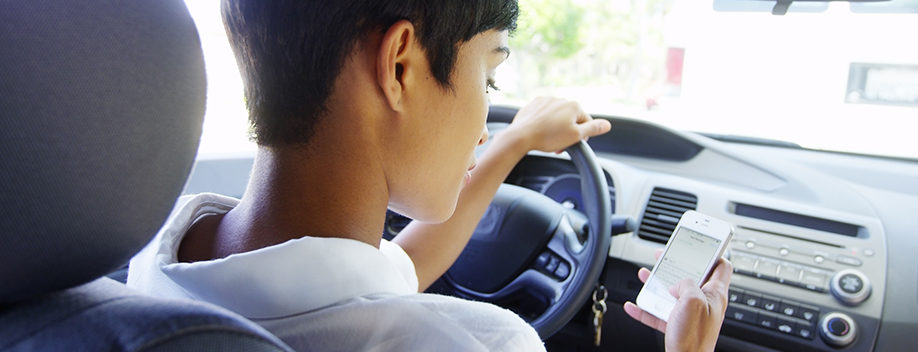 6 jeunes conducteurs sur 10 utilisent leur tlphone en conduisant