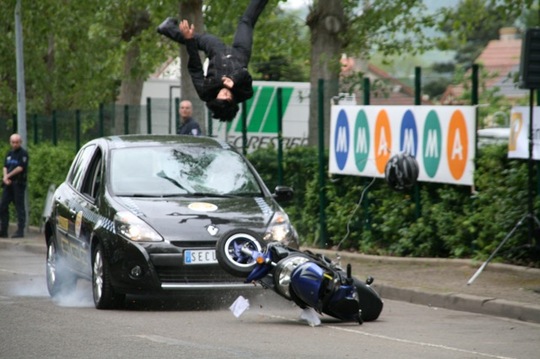 Crash test MMA aux Mureaux Crash test sécurité routière